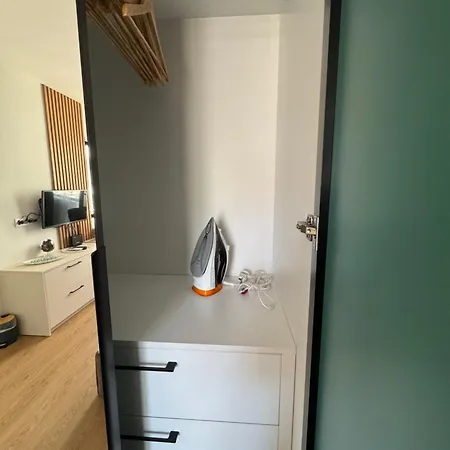 Free Private Garage Stylish Near Center Varna