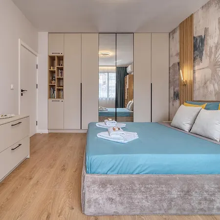 Desire Luxury With Private Garage In *