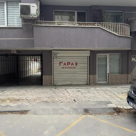 Desire Luxury With Private Garage In Lejlighed Varna